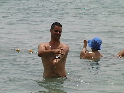 Men and Women Recognize the Value of a dip in the Dead Sea!